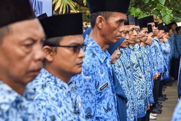 Awal Juni Gaji ke-13 Pensiunan PNS Cair, Segini Besarannya