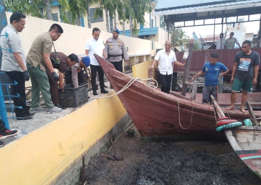 Ditpolairud Polda Sumut Musnahkan Barang Bukti Ketam Tapak Kuda