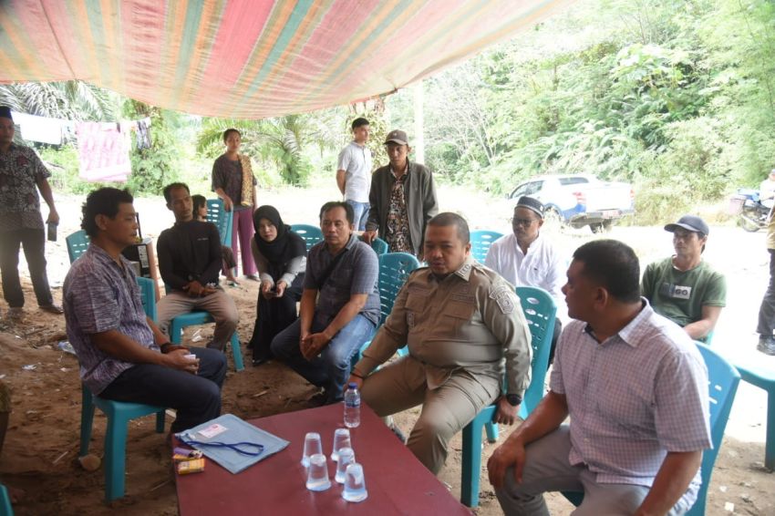 Bupati Tapsel Beri Santunan Keluarga Korban Lakalantas