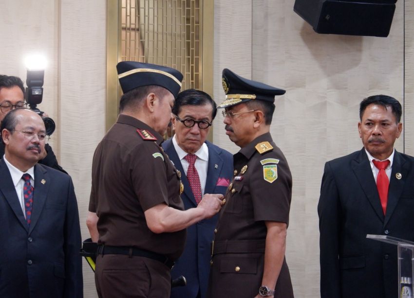 33 Pejabat Kejagung Dilantik: Asep Nana Jadi Jampidum, Harli Siregar Kapuspenkum
