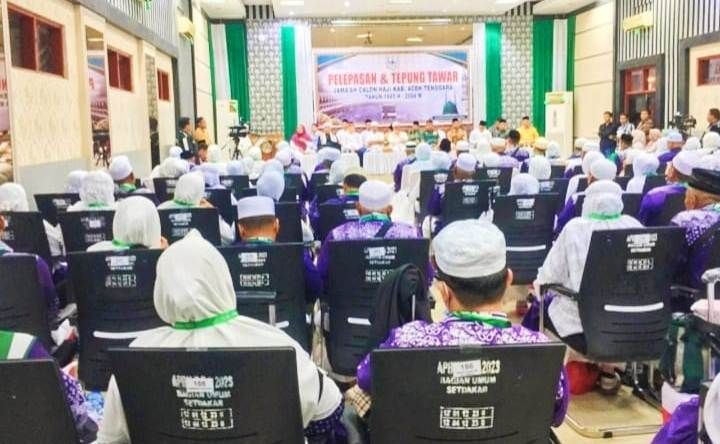 Pemkab Agara Lepas Keberangkatan 114 Jamaah Calon Haji Tahun 2024