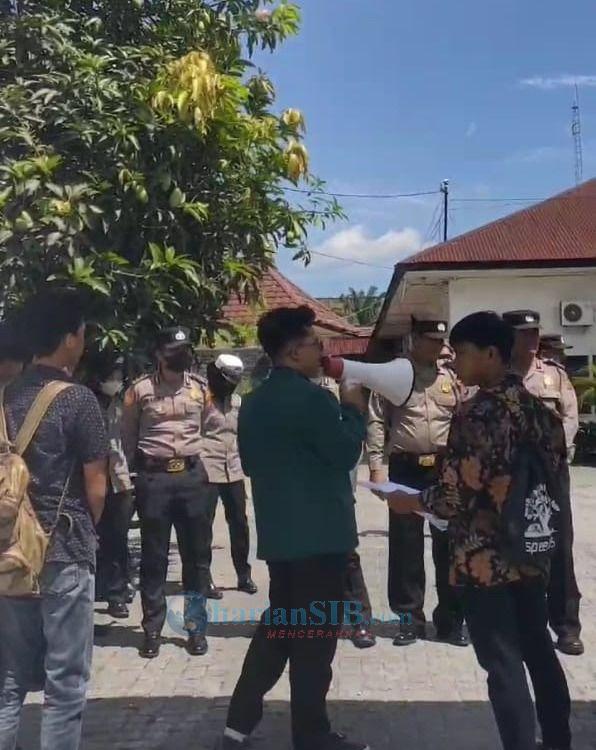 Massa GMP Geruduk Dinas PMD Asahan
