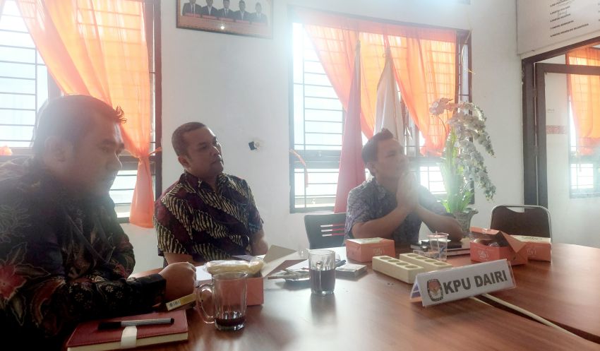 KPU Dairi : Pantarlih Harus Datangi Rumah Warga untuk Coklit