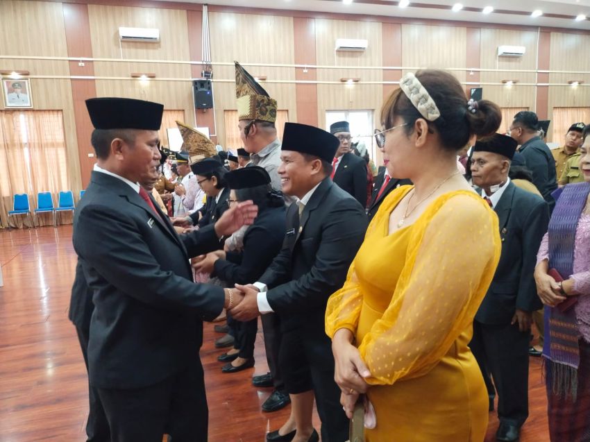 Sekda Lantik 70 Pejabat Administrator dan Pengawas di Lingkungan Pemkab Simalungun