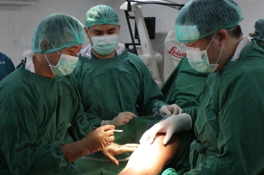 RS Adam Malik Berhasil Lakukan Operasi Megaprosthesis pada Kasus Tumor Tulang