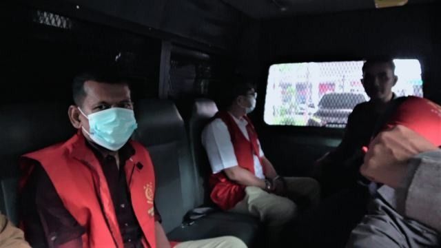 Kejati Sumut Tahan 2 Tersangka Korupsi Rp 3,7 M Pekerjaan Jalan di Madina