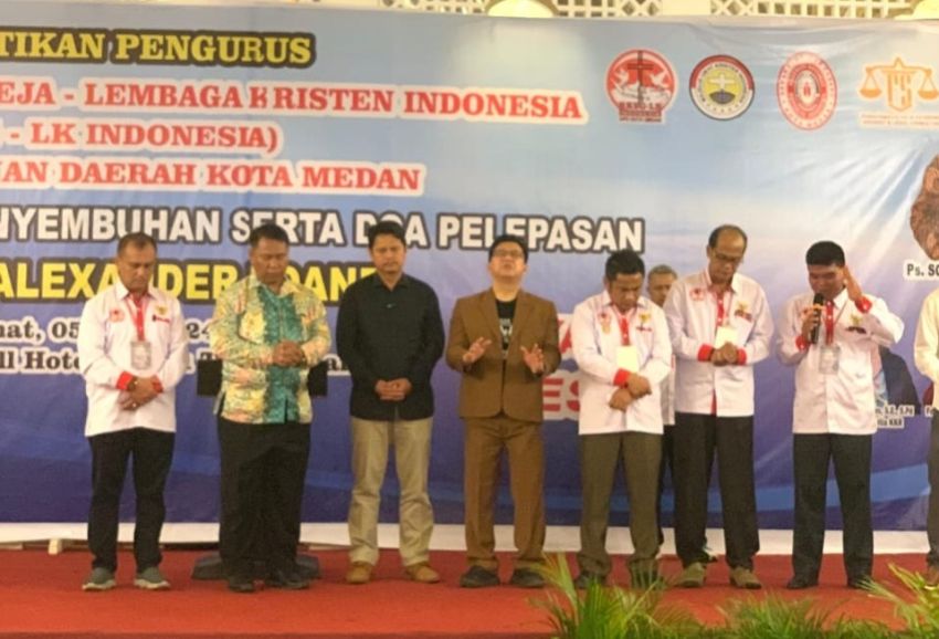 Hadiri Ibadah KKR Umat Kristiani, Prof Ridha Disebut Sosok Nasionalis