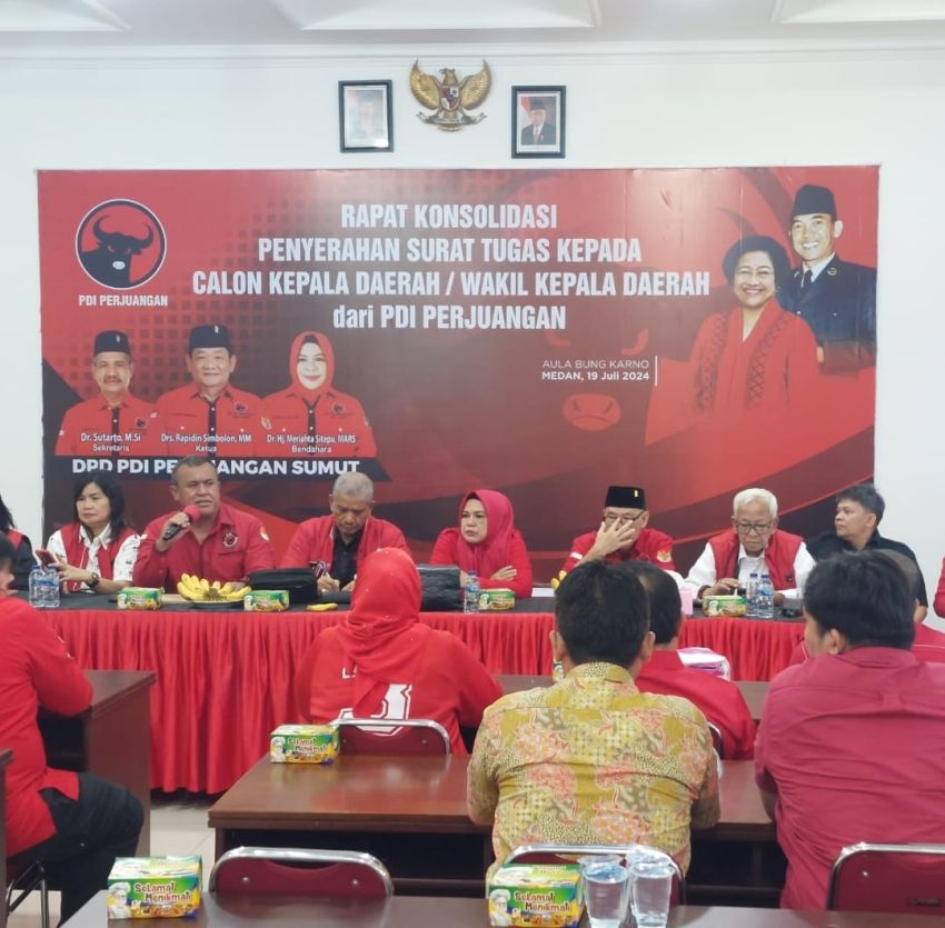 PDIP Telah Serahkan Surat Tugas kepada 15 Balon Kepala Daerah di Sumut