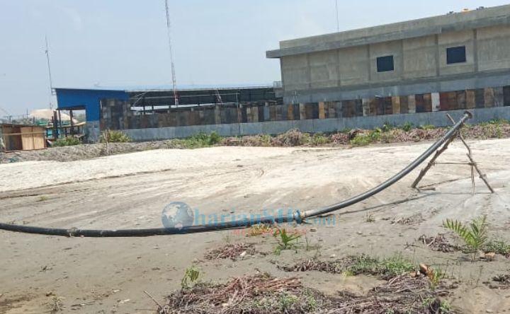 Penambangan Pasir Diduga Ilegal Beroperasi di Desa Asahan Mati