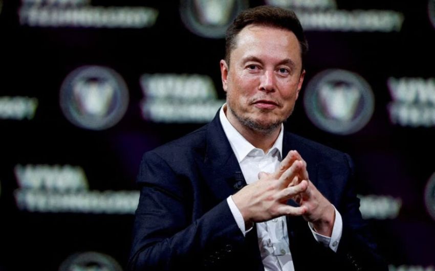 OpenAI Memicu Perpecahan: Elon Musk Larang iPhone di Kantor Tesla