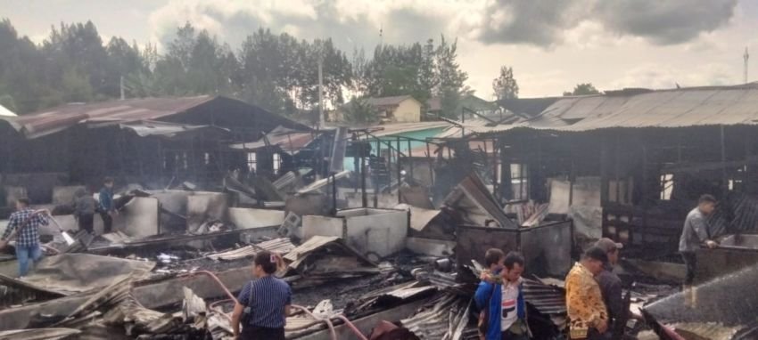 Terbakar Hebat, 38 Rumah di Simpang Dokan Karo Rata dengan Tanah