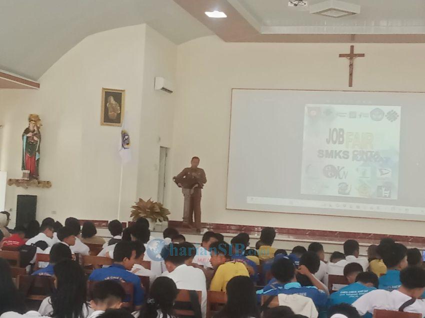 SMK Cinta Rakyat Pematangsiantar dan DUDI Gelar Job Fair