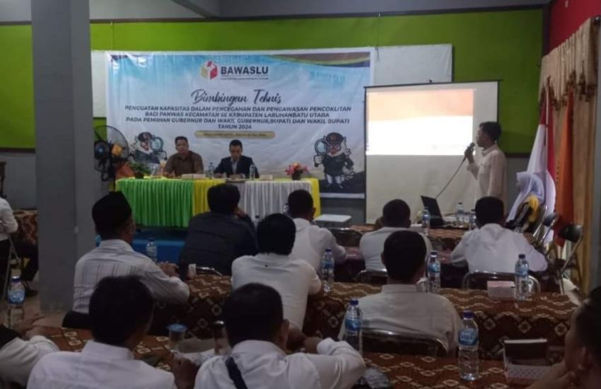 Bawaslu Labura Gelar Bimtek Pencoklitan Data Pemilih
