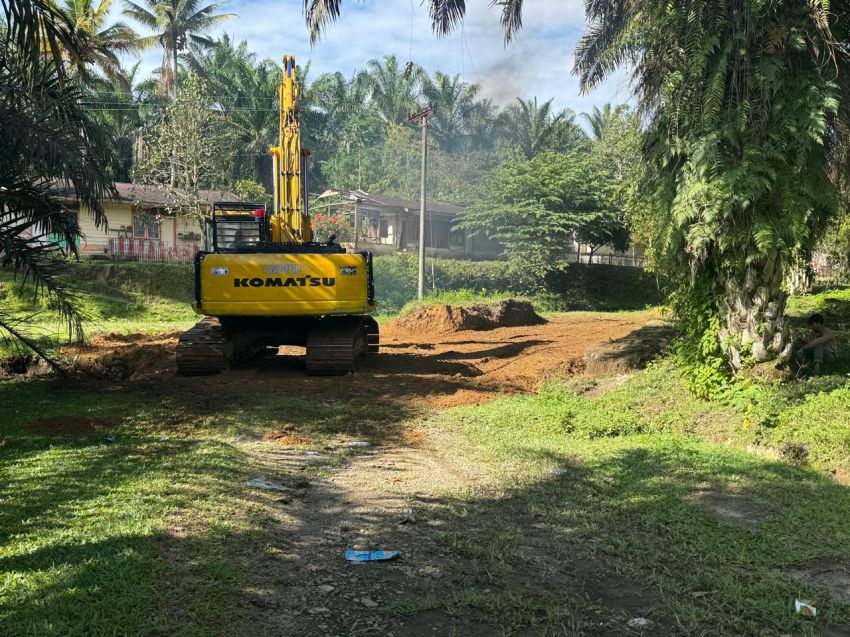 Puluhan kilometer Jalan Menuju Nagori Bah Birong Ulu Dibenahi