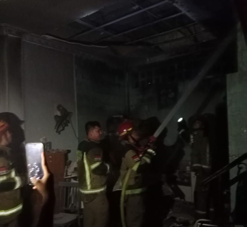 Satu Rumah di Medan Sunggal Terbakar, Kie Keng Hung Tewas Terpanggang dan Anaknya Terluka