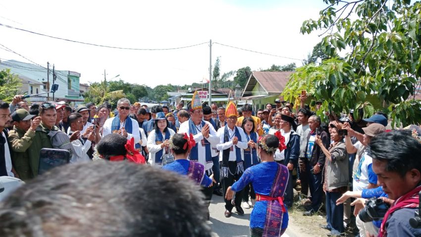 Ribuan Warga Antar Paslon VANTAS Mendaftar Ke KPU
