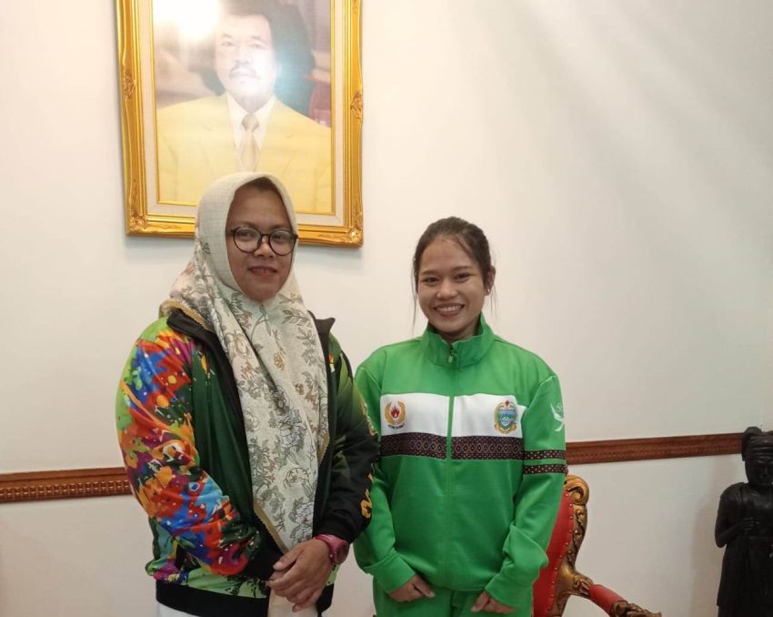 Lifter Yolanda Putri Targetkan Medali Emas di PON XXI Aceh-Sumut