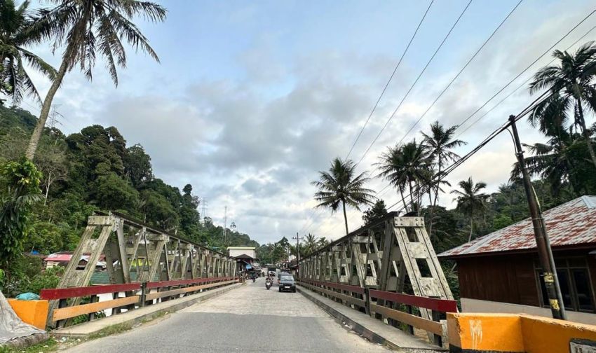 Sedang dalam Pembangunan, PPK XXIII PUPR Imbau Truk Tonase 25 Ton ke Atas Dilarang Melintas di Jembatan Muara Sipongi
