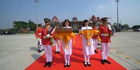 Bendera Pusaka Diterbangkan ke IKN