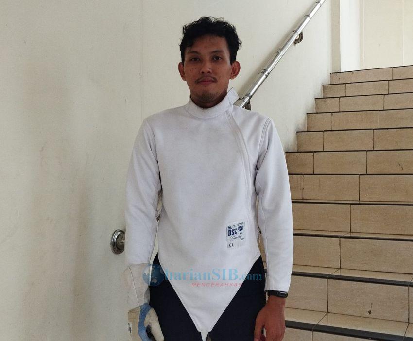 Atlet Anggar Sumut M Habib Syahputra Targetkan Medali Emas di PON 2024