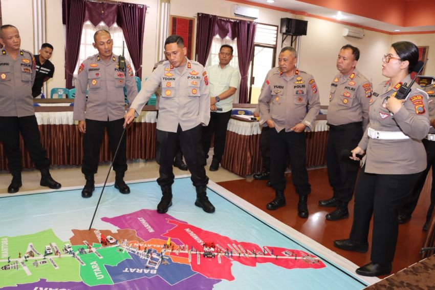 Jelang Pengamanan Balap Sepeda PON, Polres Pematangsiantar Gelar Tactical Floor Game