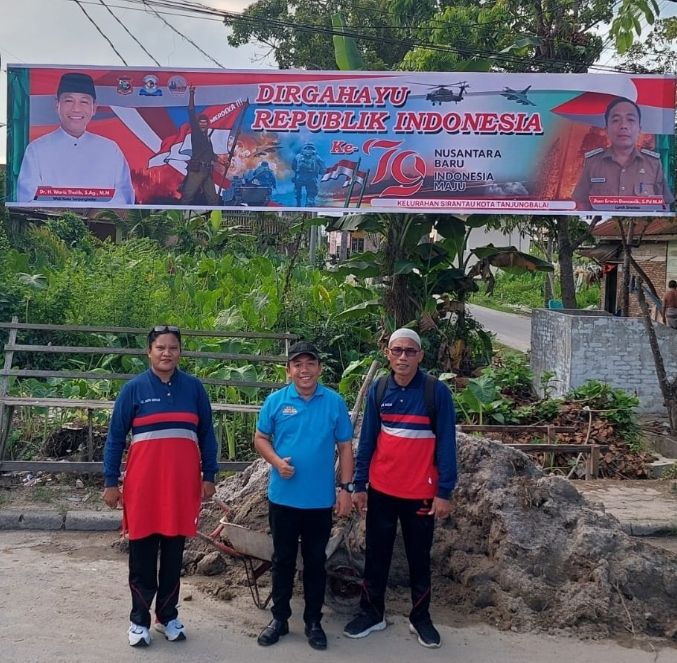 Semangat Kemerdekaan RI, Lurah Sirantau Ajak Warga Pasang Bendera Merah Putih