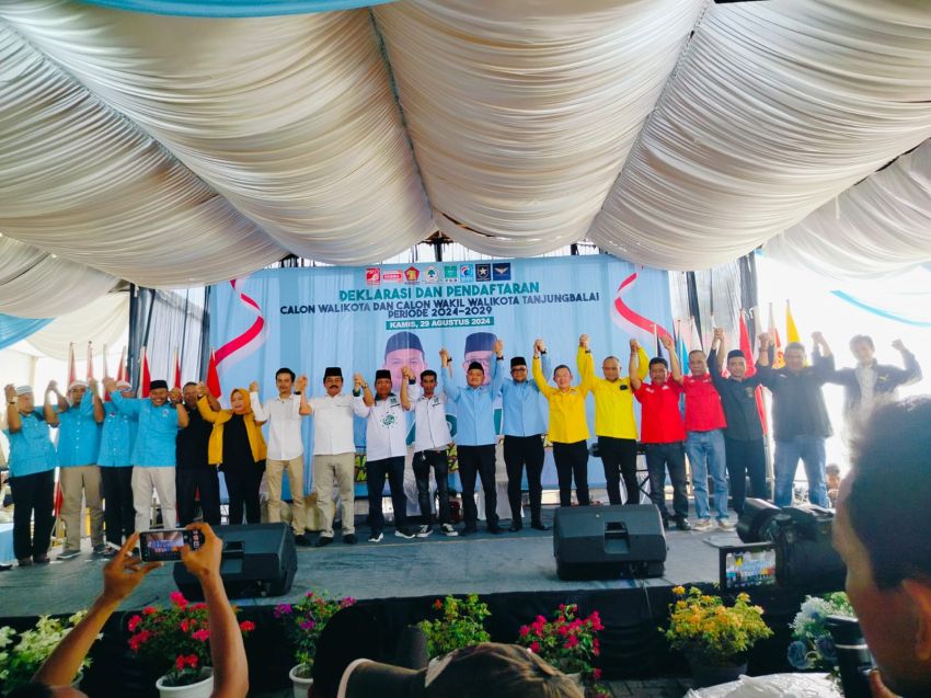 Pasangan Mahyaruddin Salim B dan M Fadly Gelar Deklarasi Pencalonan