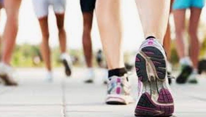 Durasi Jalan Kaki Ideal untuk Kurangi Lemak Perut