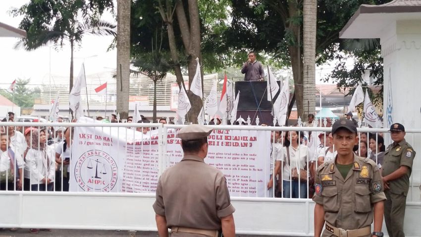 Massa AMPK Demo Kantor Bupati Deliserdang Soroti Berbagai Persoalan