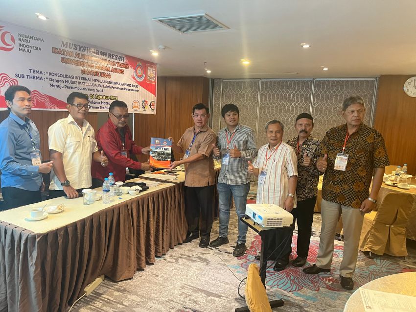 Terpilih Aklamasi Lewat Mubes, Karun Wirianto Kembali Pimpin IKATEK UDA