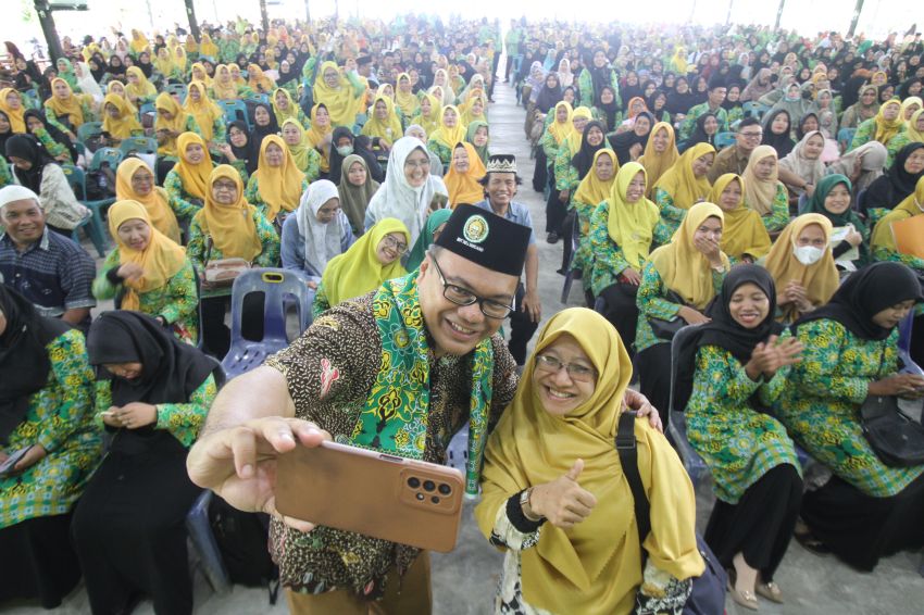 Diberi Gelar Bapak IGDT Deliserdang, dr Asri: Pendidikan Agama Perlu Ditanamkan Sejak Dini
