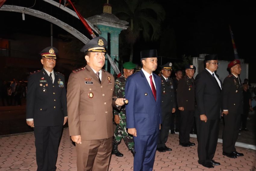 Rangkaian Peringatan HUT ke-79 RI, Pj Wali Kota Renungan Suci di Makam Pahlawan Tebingtinggi