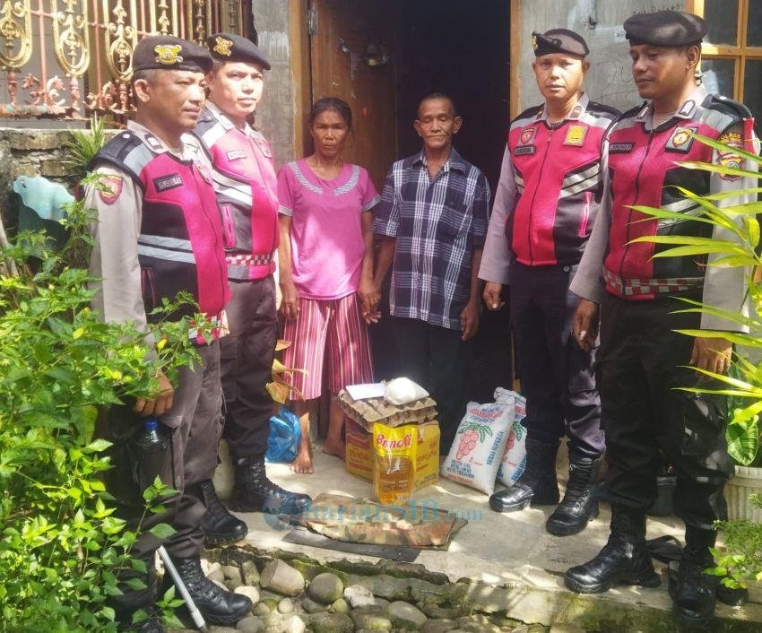Minggu Kasih, Sat Samapta Polres Tebingtinggi Serahkan Bantuan ke Warga Kurang Mampu