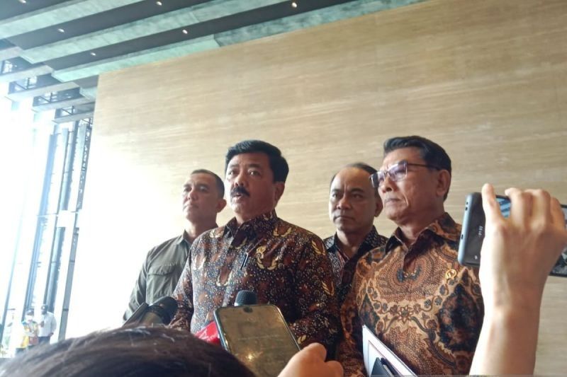 23 Menteri Dapat Kado Indah, Terima Gelar Tanda Jasa Kehormatan