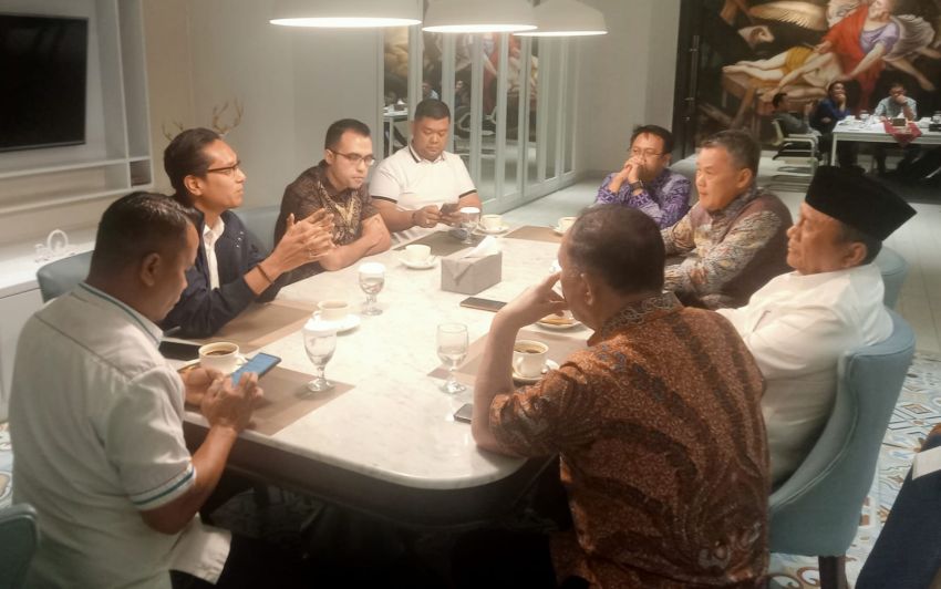 Calon Wali Kota Medan Rico Waas Silaturahmi ke GBI Rumah Persembahan