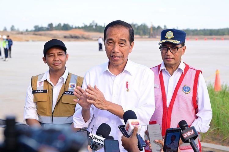 Jokowi : Bandara IKN Siap Terima Pesawat Besar Desember 2024