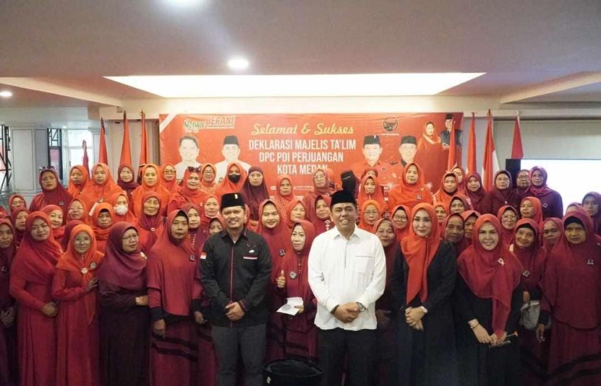 Deklarasi Majelis Taklim DPC PDIP, Prof Ridha Ajak Kaum Ibu Berjuang