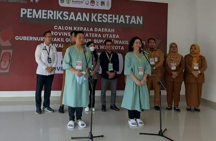 Oloan P Nababan - Yunita Rebeka Marbun Jalani Pemeriksaan Kesehatan di RSU Haji Medan