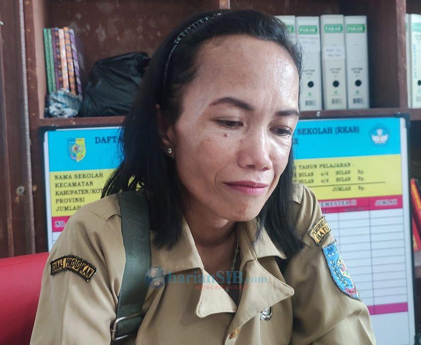 Sempat Viral Siswa Belajar di Lantai, Kepala SD 19 Sumber Padi Sebut Itu Persoalan Akhlak Guru