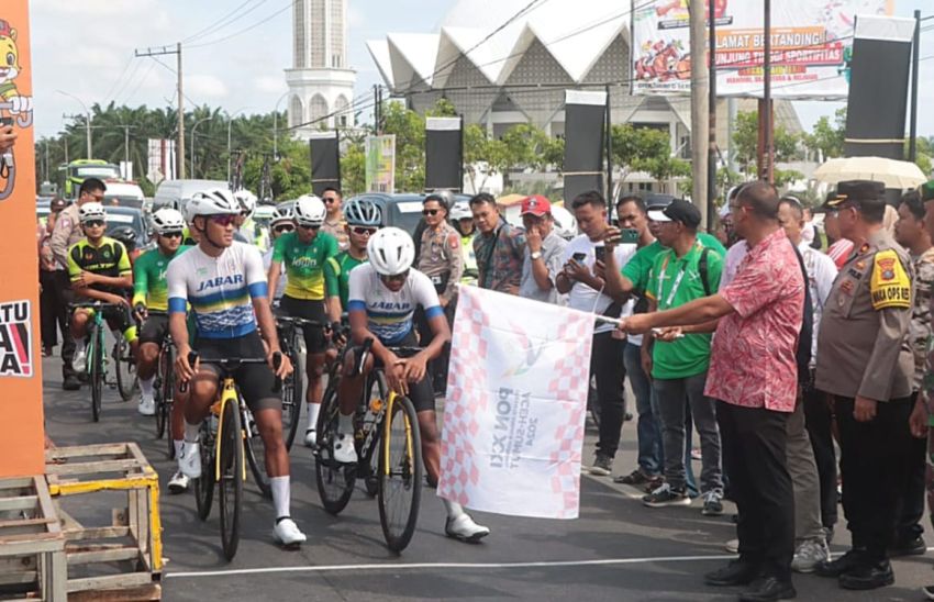 11 Pebalap Sepeda Bersaing di Nomor Individual Road Race Jarak Jauh Putra