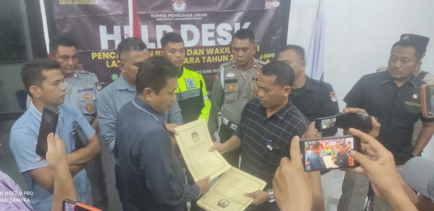 Pendaftaran Rizal-Darno di Pilkada 2024 Diterima KPU Labura