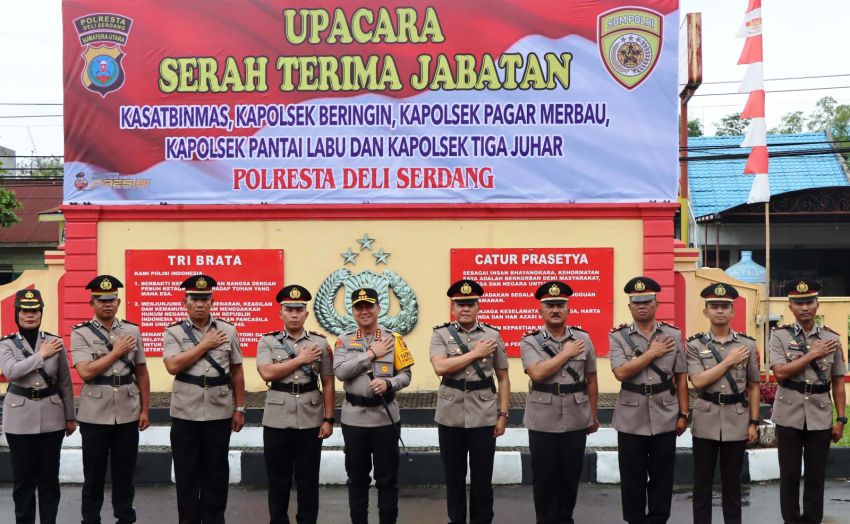 Polresta Deliserdang Sertijab Kasat Binmas dan 4 Kapolsek