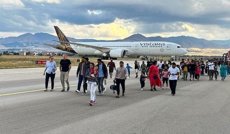 Ada Ancaman Bom, Pesawat Vistara Mendarat Darurat