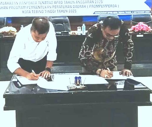 DPRD Tebingtinggi Gelar Rapat Paripurna Ranperda APBD 2025, RTRW dan Pengesahan 10 Pemperda