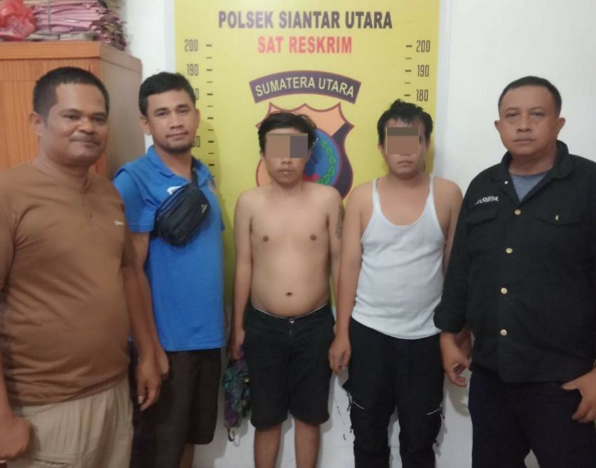 Curi Tas di Mushola SPBU, Kedua Pelaku Ditangkap Petugas Reskrim Polsek Siantar Utara