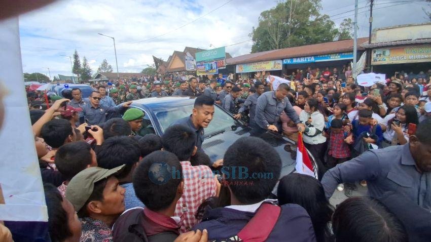 Puluhan Ribu Warga Humbahas Sambut Presiden Jokowi di Doloksanggul