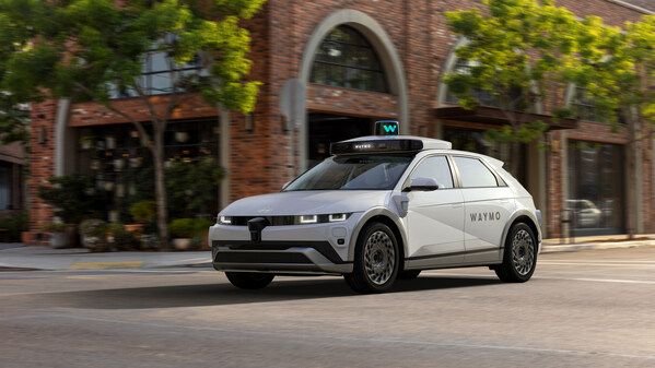 Hyundai dan Waymo Bersatu Kembangkan Teknologi Mobil Tanpa Pengemudi