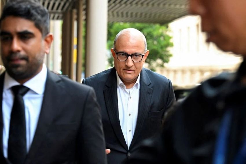 Divonis 12 Bulan Penjara, Mantan Menteri Singapura Tidur di Tikar Jerami