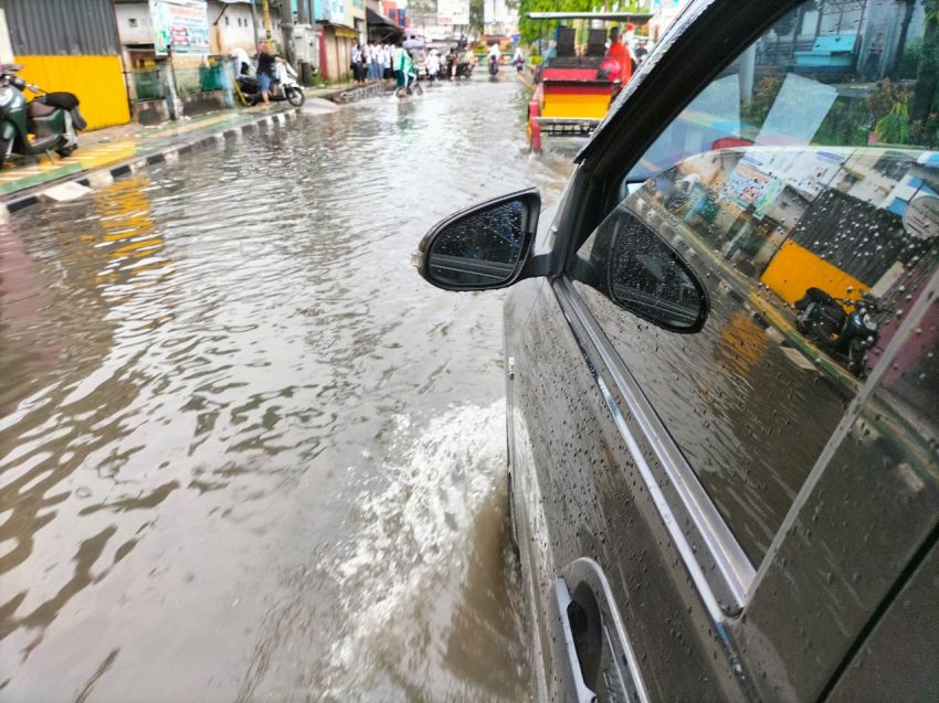 Drainase Tumpat, Sejumlah Ruas Jalan di Kota Tanjungbalai Tergenang Air Hujan