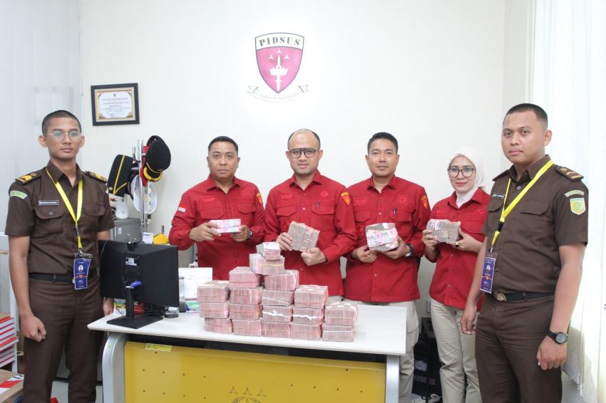 Kejati Sumut Terima Uang Pengganti Rp 2 M Lebih dari Perkara Korupsi Proyek Jalan di Madina